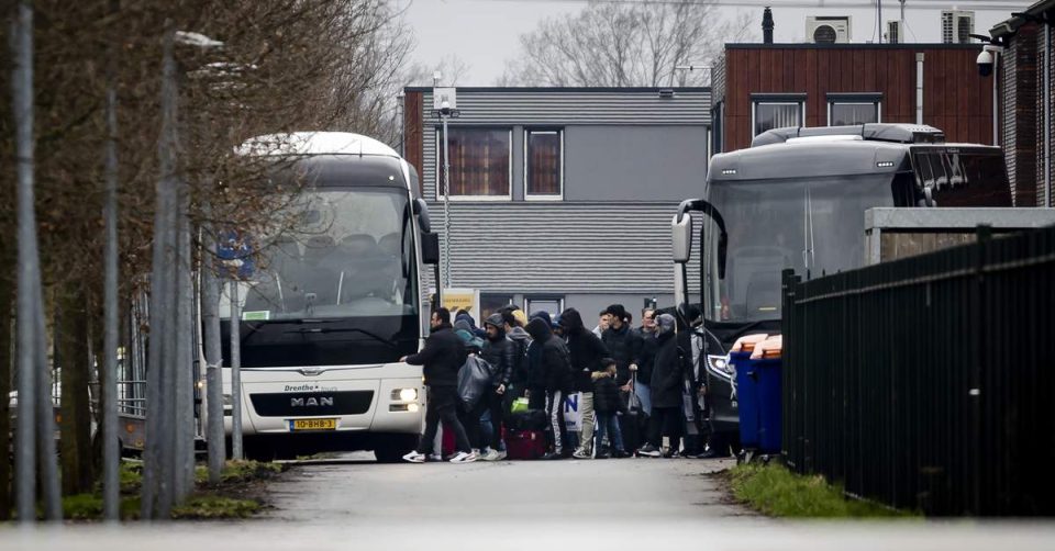 EU-hof: 'Asielzoeker langer laten wachten dan 6 maanden MAG NIET'