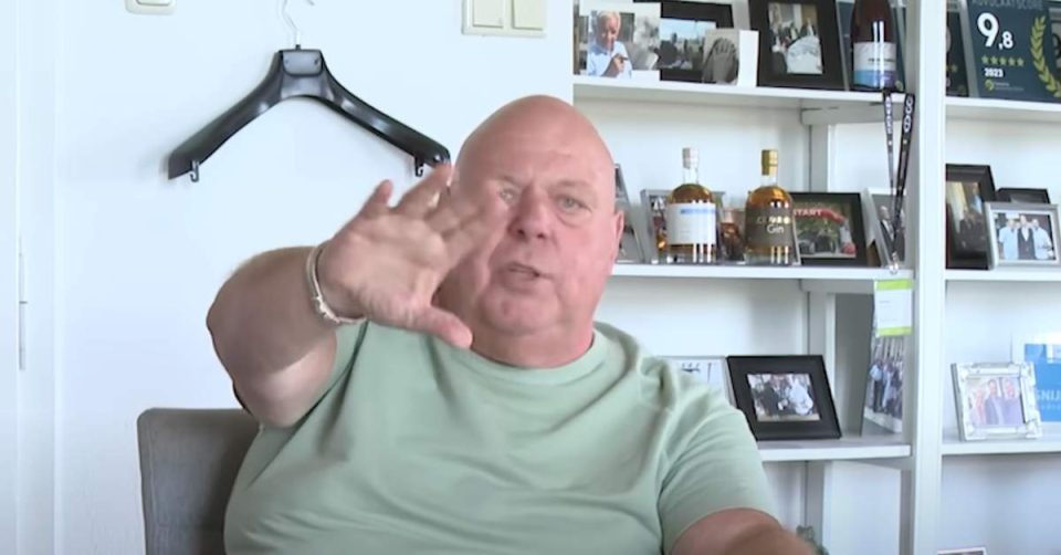 'Petertje' Gillis flipt na kritische vraag: 'Ik heb dag en nacht voor jullie klaargestaan!'