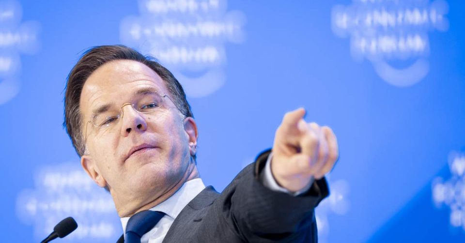 Rutte: 'Poetin begaat grote fout door lage delegatie naar Istanbul te sturen'