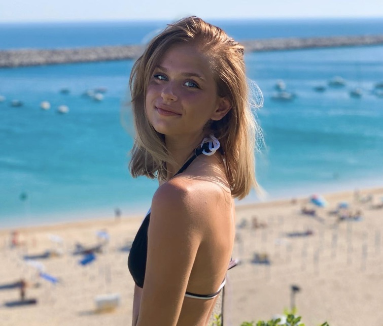 Alles over Mdemma (Emma Schurink)