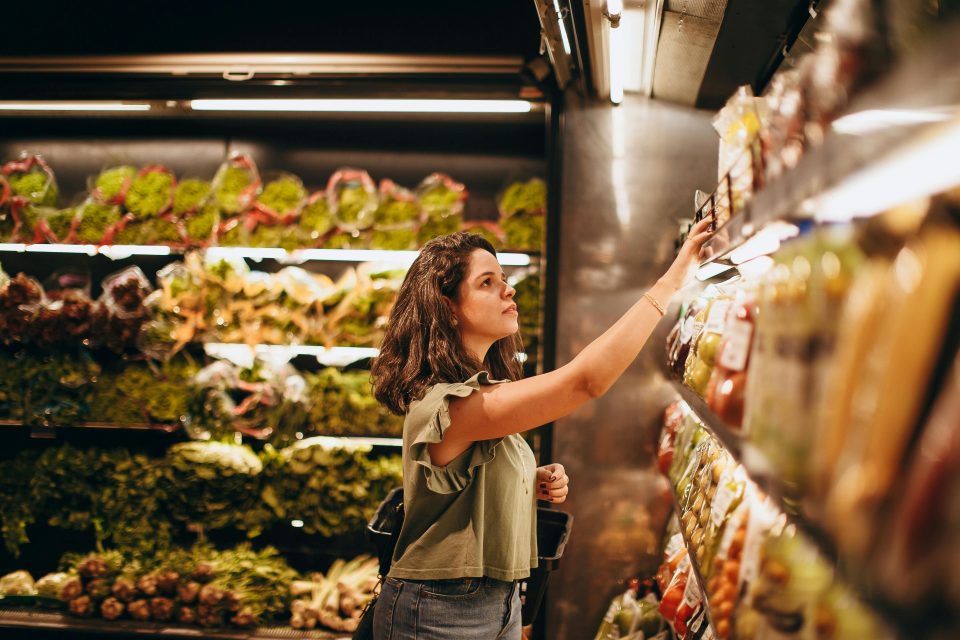 Bijna alle supermarktproducten blijken ongezond: 'Het systeem moet op de schop'