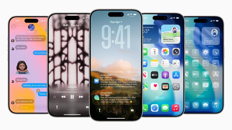PS5•10-06-2025 7Het nieuwe iOS 26 besturingssysteem geeft een nieuwe look aan je iPhone