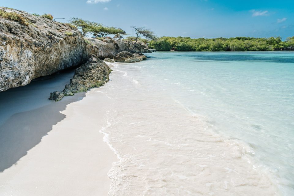 Aruba als wellness-bestemming: zo haal je ultieme rust uit je Caraïbische vakantie